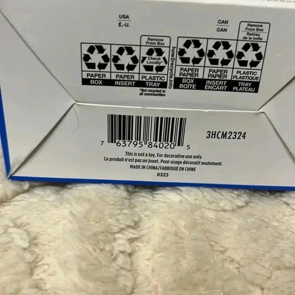 New in the package Hallmark Funko Pop Peacemaker Ornament. - Picture 3 of 3